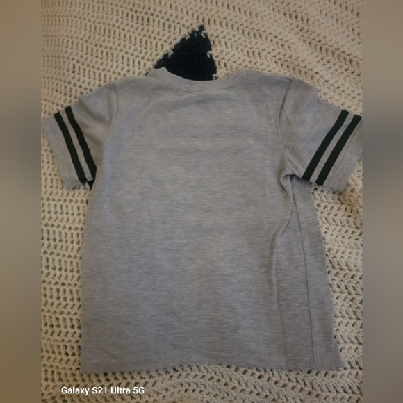 Carter's "Is it Friday yet?" Boy's t-shirt sz.6 - Picture 2 of 4